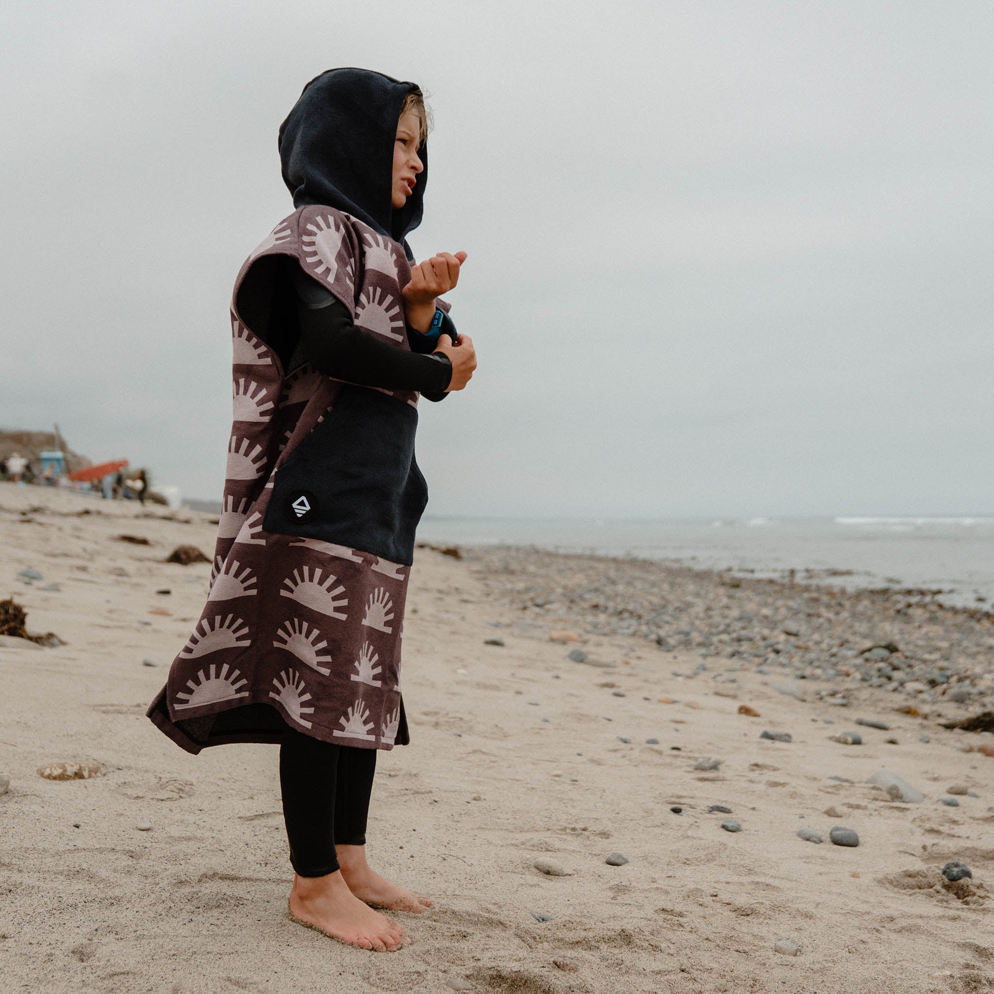 Nomadix Kids Changing Poncho: Sunshine Burgundy