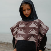 Nomadix Kids Changing Poncho: Sunshine Burgundy